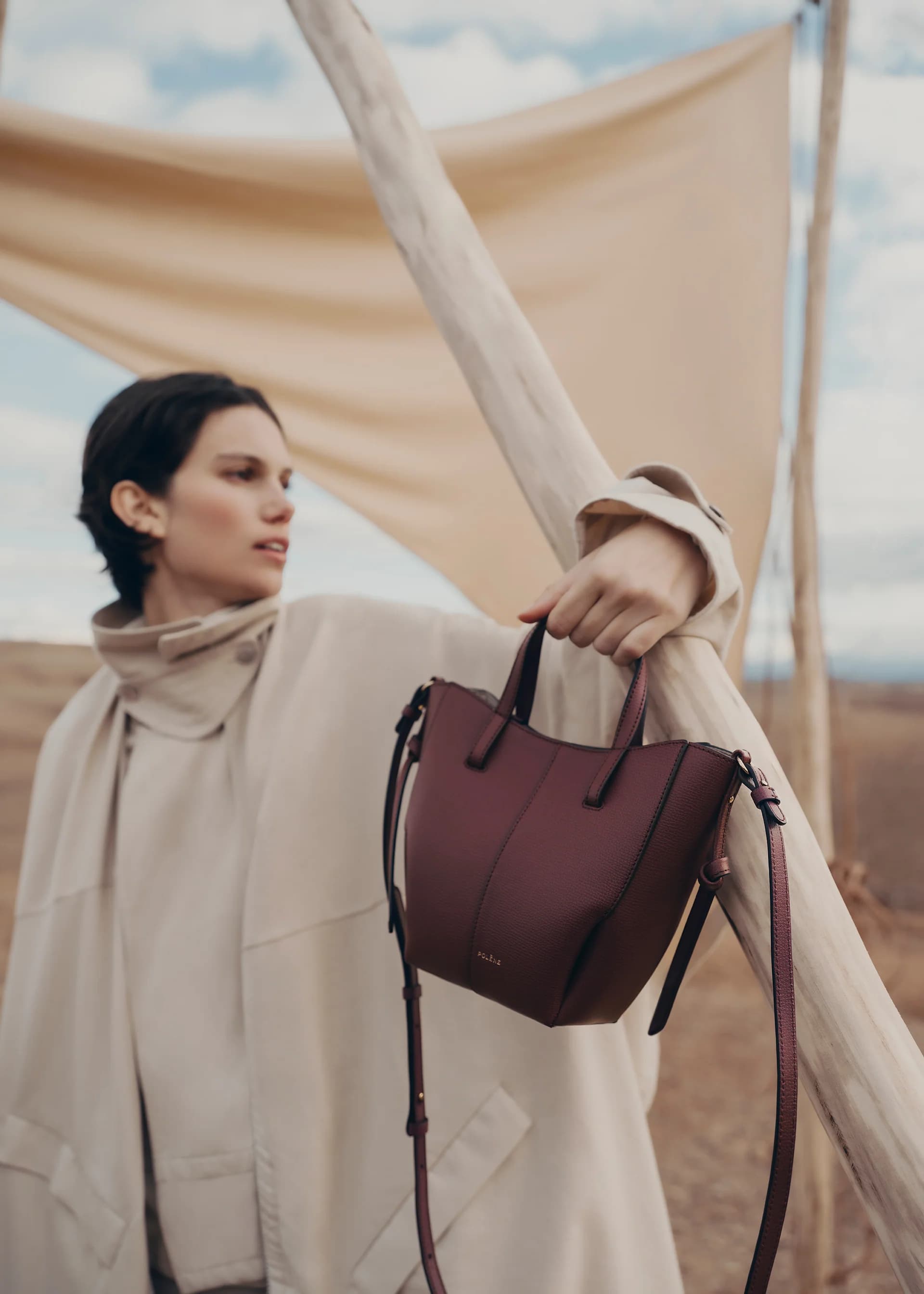 CYME MINI Black Cherry Grained