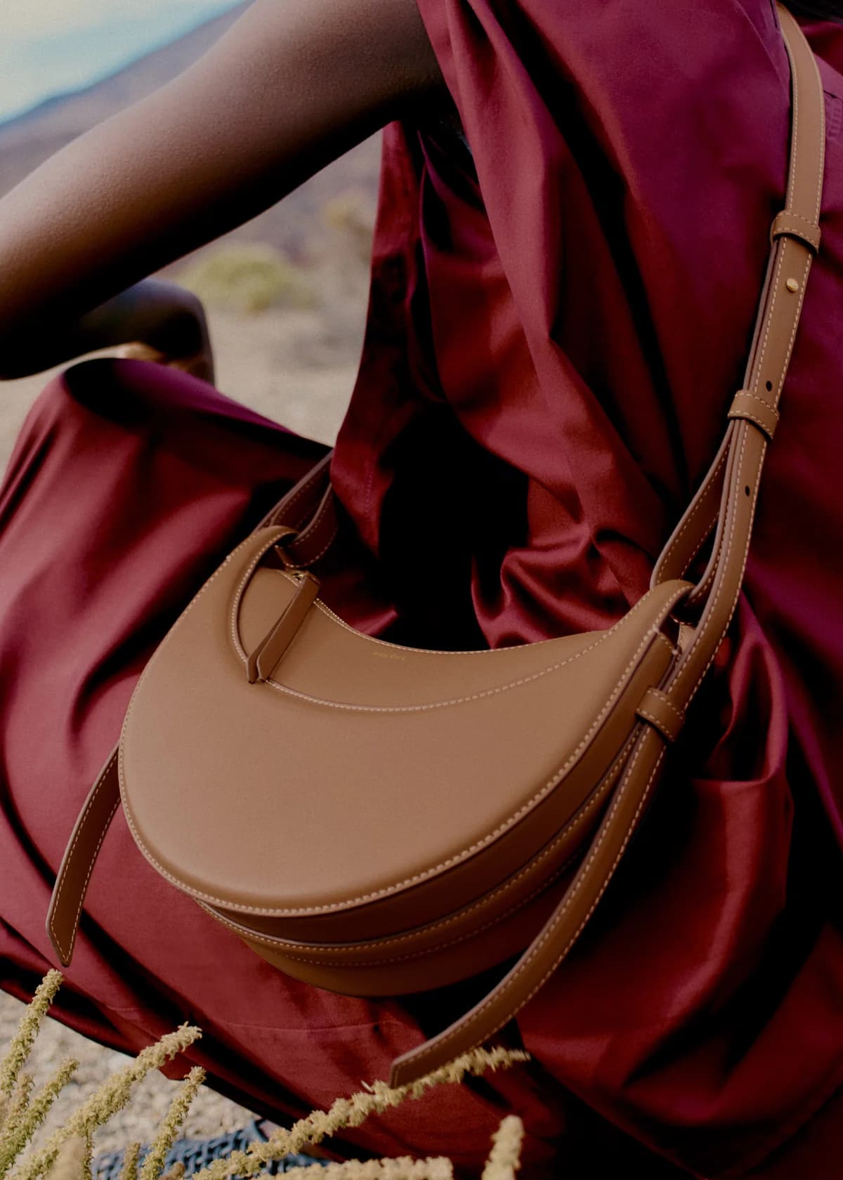 Polène Bag NUMÉRO DIX — Smooth Camel