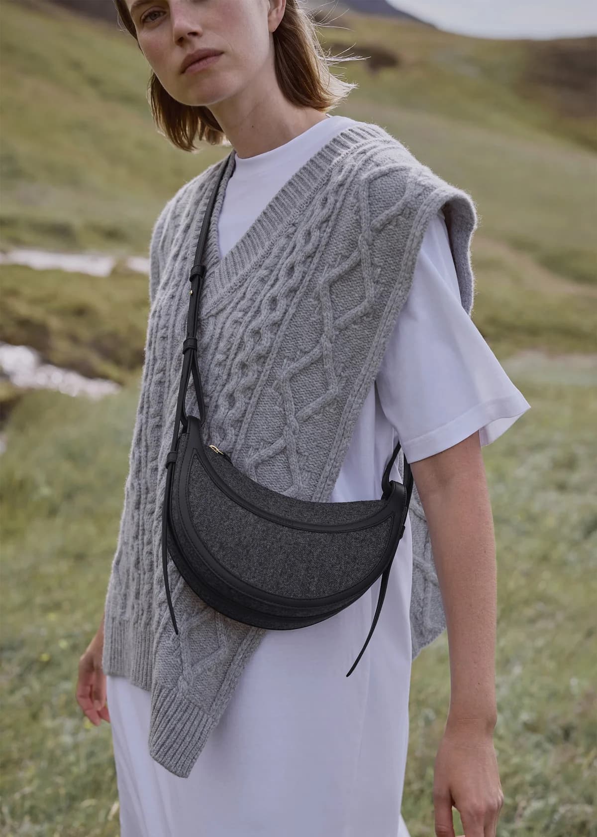 Polène Bag NUMÉRO DIX TISSÉ — Woven Black