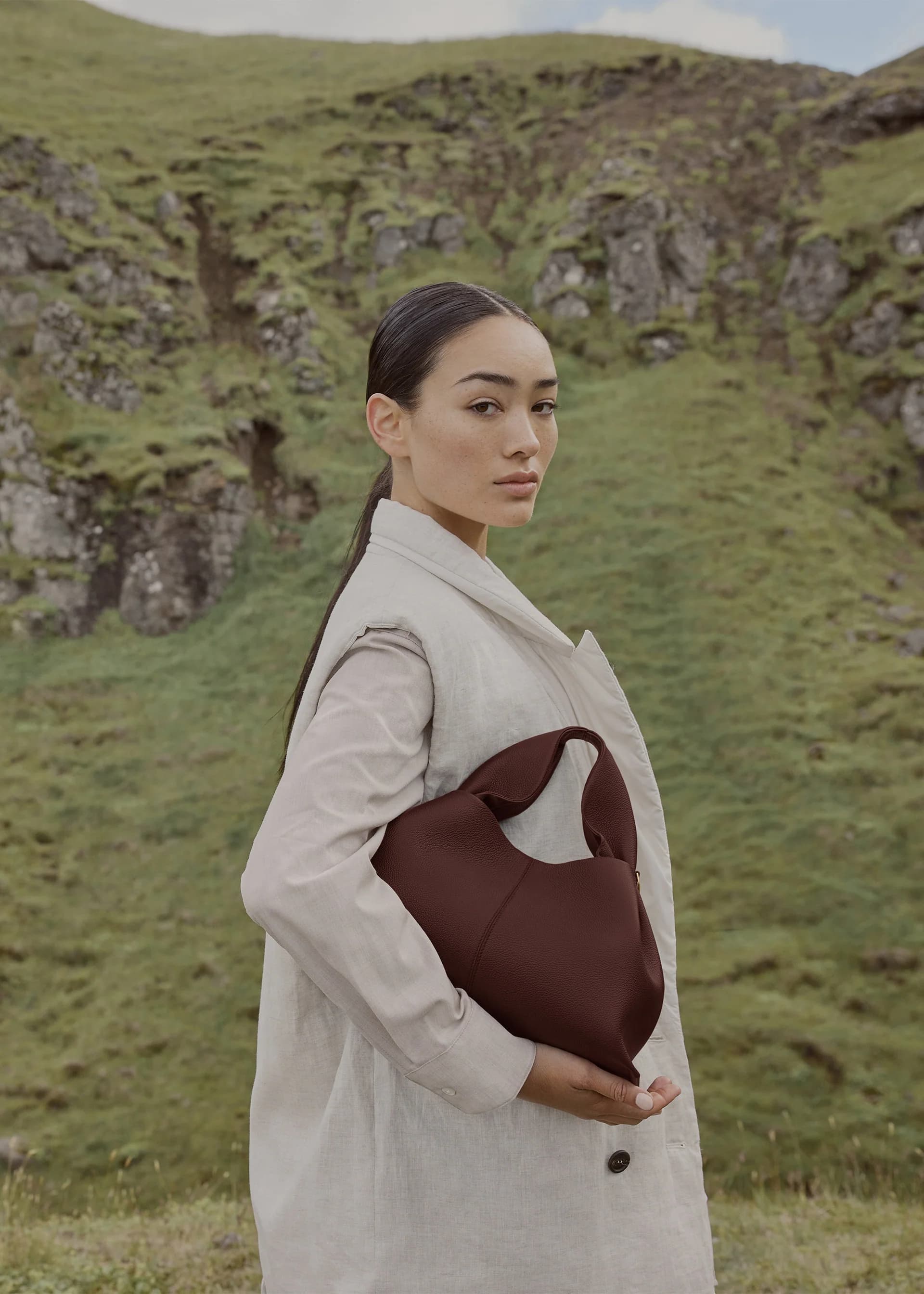 NUMÉRO NEUF Bordeaux Grained